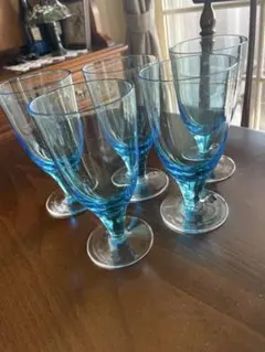 お値下げ中！　昭和レトロ　青いガラス製脚付きグラス 5個セット