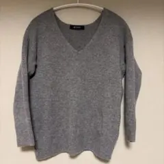 ナノ ベース ユニバース カシミヤ 100% Vネック ニット