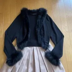 COTOO 黒ファーカーディガン　ボレロ