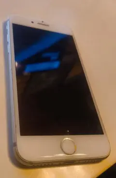 美品 iPhone7 32GB SIMフリー 白ロム 動作良好