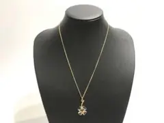 スワロフスキーSwarovski ネックレス クリスタル クローバー ゴールド系