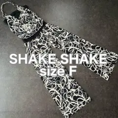 SHAKE SHAKE 花柄モノクロ背中開きオールインワン　ベアトップ