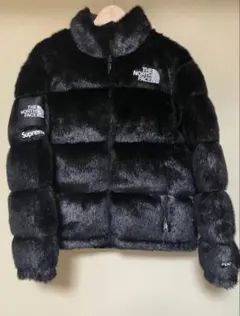 Supreme The North Face Faux Fur Jacketのサムネイル