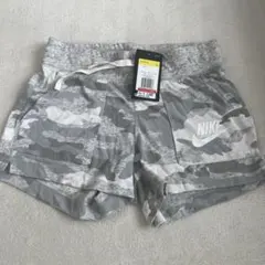 Nike グレー迷彩 ショートパンツ Sサイズ