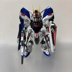 MGSD フリーダムガンダム　ガンプラ　完成品のサムネイル