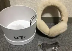 お値下げ⭐︎UGG イヤーマフ ヘッドフォン新品のサムネイル