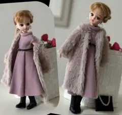 再販❣️ハンドメイドドール服ファーコートコーデ（くすみピンク）リカちゃん好きな方