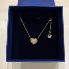 スワロフスキー　ネックレス　ハート　ゴールド　リバーシブル