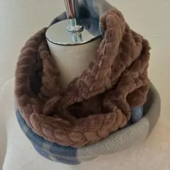 人気❤️ブルー　チェック❤️ジャガード　ボア　フリース　スヌード　マフラー　チョコ