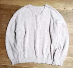 ⭐週末限定セール⭐COMFO-STRAIN　Vネックニット　ベージュ　LL。。