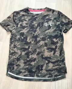 Under Armour 迷彩柄 Tシャツ