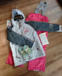 Item thumbnail for item 9a5a58fb-1142-40cb-944c-17468c67bcc2