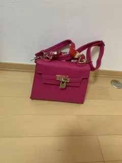 新品 未使用品ミニショルダーバック