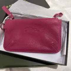 LONGCHAMP 希少❤️レア濃いピンクフラットダブルファスナーポーチのサムネイル