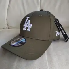 新品未使用　オリーブ色　ロサンゼルスドジャース　NEWERA　ニューエラキャップ