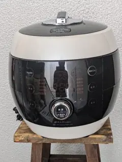 CUCKOO CRP-JHT0605FS IH圧力炊飯器 美品 - メルカリ