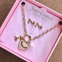 【箱付き新品】Juicy Couture ハート型チャーム付きネックレス&ピアスのサムネイル