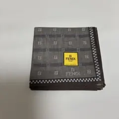 【新品・未使用】FENDI ハンカチのサムネイル
