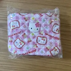 ハローキティ　キルトポーチのサムネイル