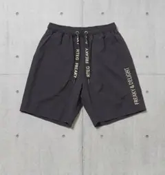 FREAKY & DELIGHT ショートパンツ（海パン）のサムネイル