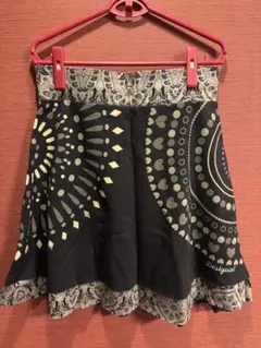 Desigual フレアスカート Lサイズのサムネイル
