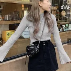 ラメニットフレアスリーブショート丈トップス　グレイル　G R L