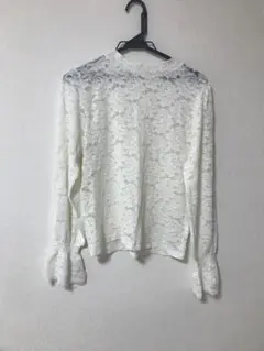 ローリーズファーム　￼レースシャツ Mサイズ