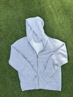 ユニクロ　グレー Lサイズ パーカー