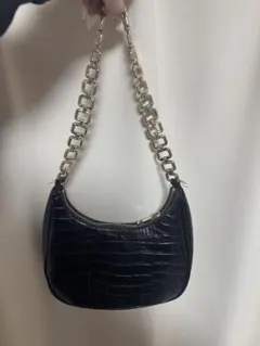 ZARAのハンドバッグ