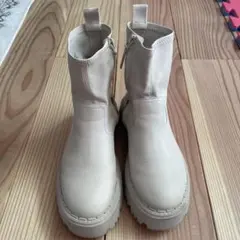 Item thumbnail for item 40e67398-23e3-44bf-9d68-f2379aa9004a