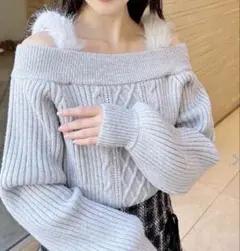 【 INGNI 】 イング 肩ファーオフショルケーブルニット