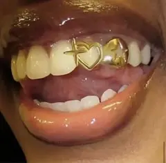 値下げしました❤️グリルズ grillz ゴールド HIPHOP 金歯のサムネイル