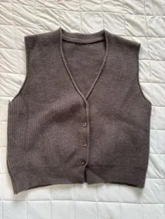 ダークブラウン Vネック ニットベスト