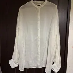 ホワイト 長袖 ボタンアップシャツ