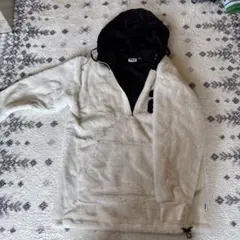 FILA フリースプルオーバー Mサイズ