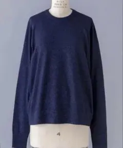 ネイビー ニット