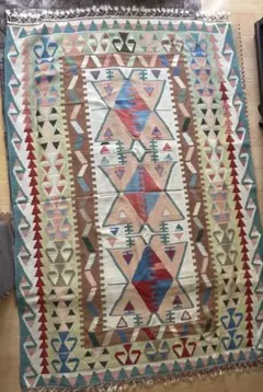 トルコの織物　カイセリキリム　カリヨラ