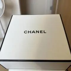 【CHANEL】LE LIFT LA CRÈME MAIN ハンドクリーム新品