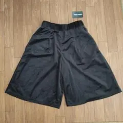 【未使用】黒 ハーフパンツ 140サイズ
