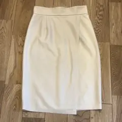 ユナイテッドアローズ　巻きスカート風タイトスカート　ベージュ