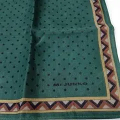 Item thumbnail for item 2cdbfb11-9ba7-4f1a-b584-c4a5e1322068