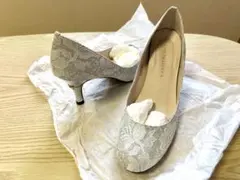 グレー レース ポインテッドトゥ ハイヒール