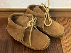 美品　ミネトンカキッズ　7インチ
