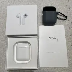 AirPods with Charging Case 箱あり