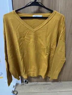 ニット　セーター　春秋冬　サイズ　3