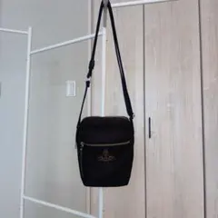【タコわさ様専用】ヴィヴィアンウエストウッド エナメルORB ショルダーバッグのサムネイル