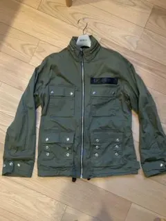 気まぐれ値下げ中⚠️ DIESEL ジャケット アウター　秋冬　カーキ