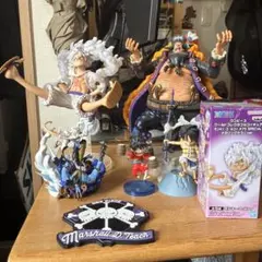 ワンピースフィギュアまとめ売り④ 早い者勝ち】ワンピース旧四皇フィギュアまとめ売り - メルカリ