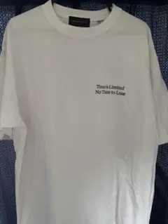 1 MINUTE 1 SECOND Tシャツ ホワイト