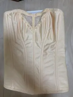 FOUR SIS & CO. ブライダルインナー　グラマラスビスチェ